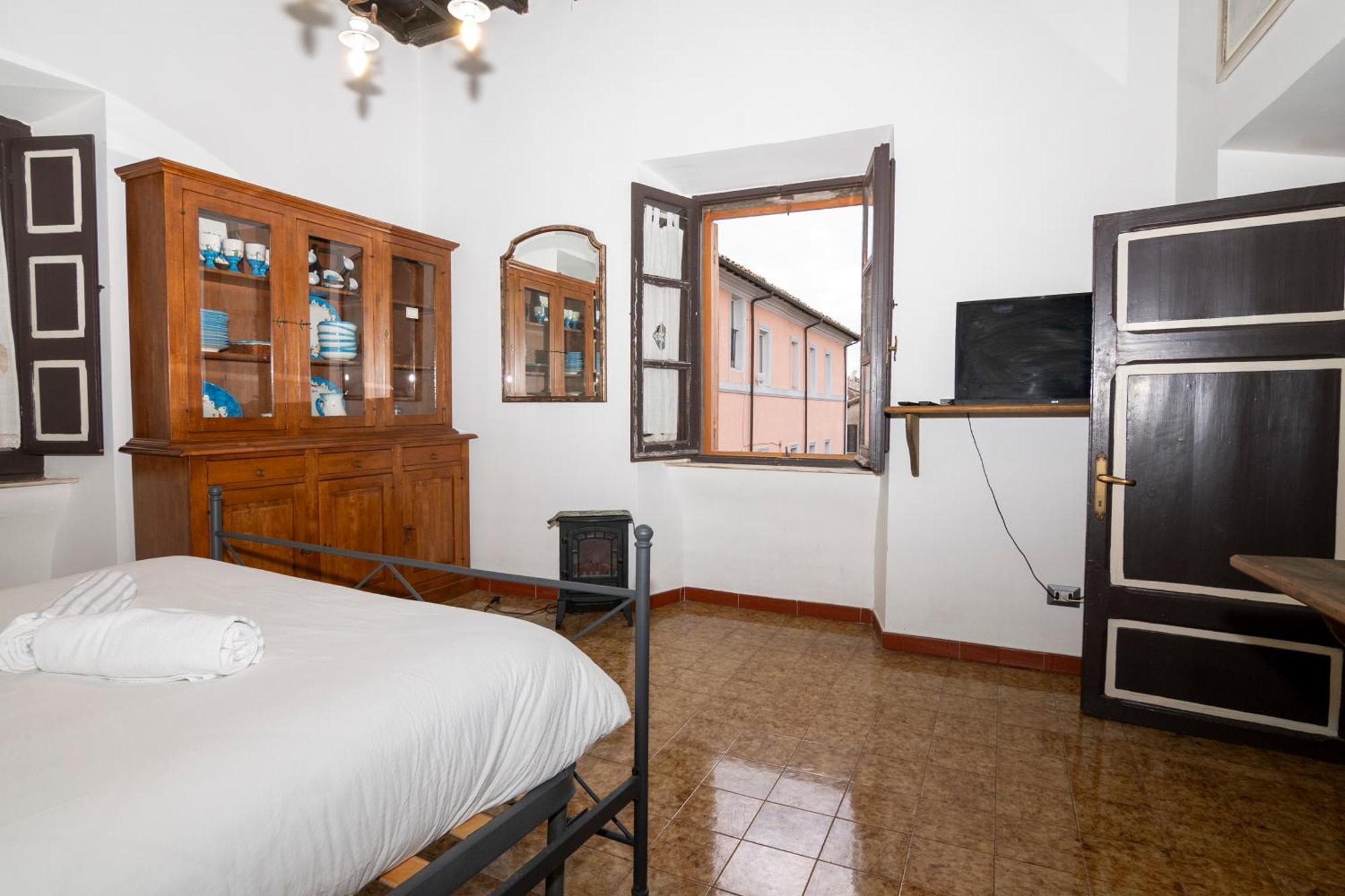 Centralissima Maison Di San Francesco, Unica E Accogliente! Sutri Eksteriør bilde